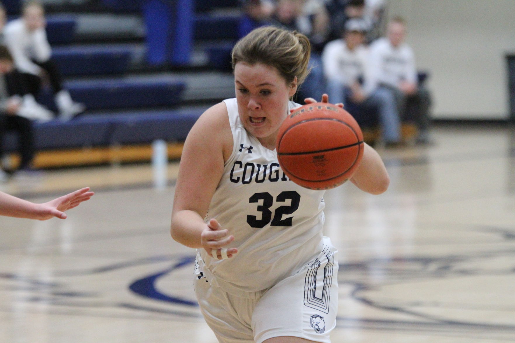 Heartland at Cross County girls basketball 16.jpeg